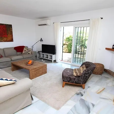 Casa De La Colina * نيرخا