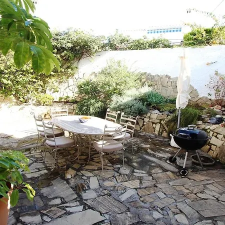 Casa De La Colina
